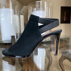 Donald J Pliner Saint Heels